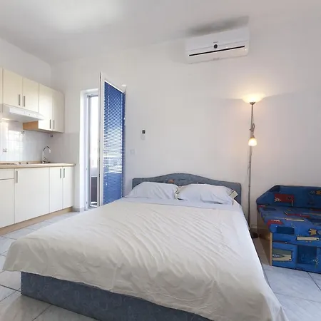 Apartments&rooms Nikolić 3*