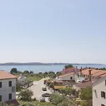 بيت ضيافة & Nikolic